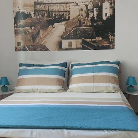 شقة Colorita بولا