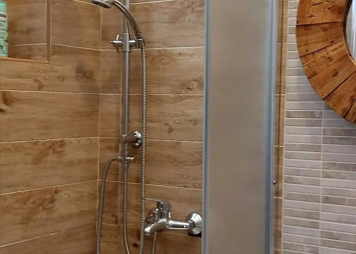 アパート Colorita プーラ